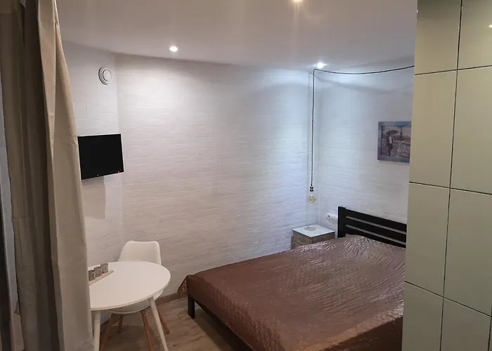 Freedom Apartment On Bazarna Str