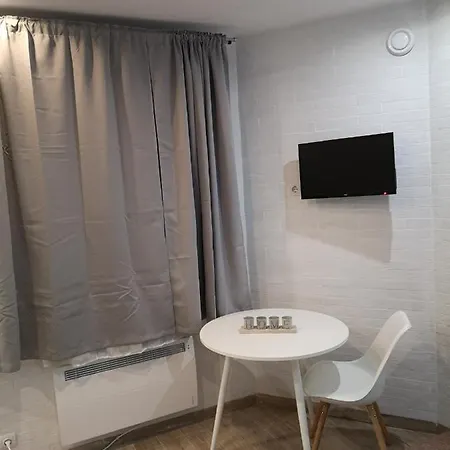 Freedom Apartment On Bazarna Str Lviv Exterior photo